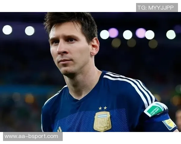 圣克莱尔加盟迈阿密感慨与梅西同队是梦想成真与无上的荣幸